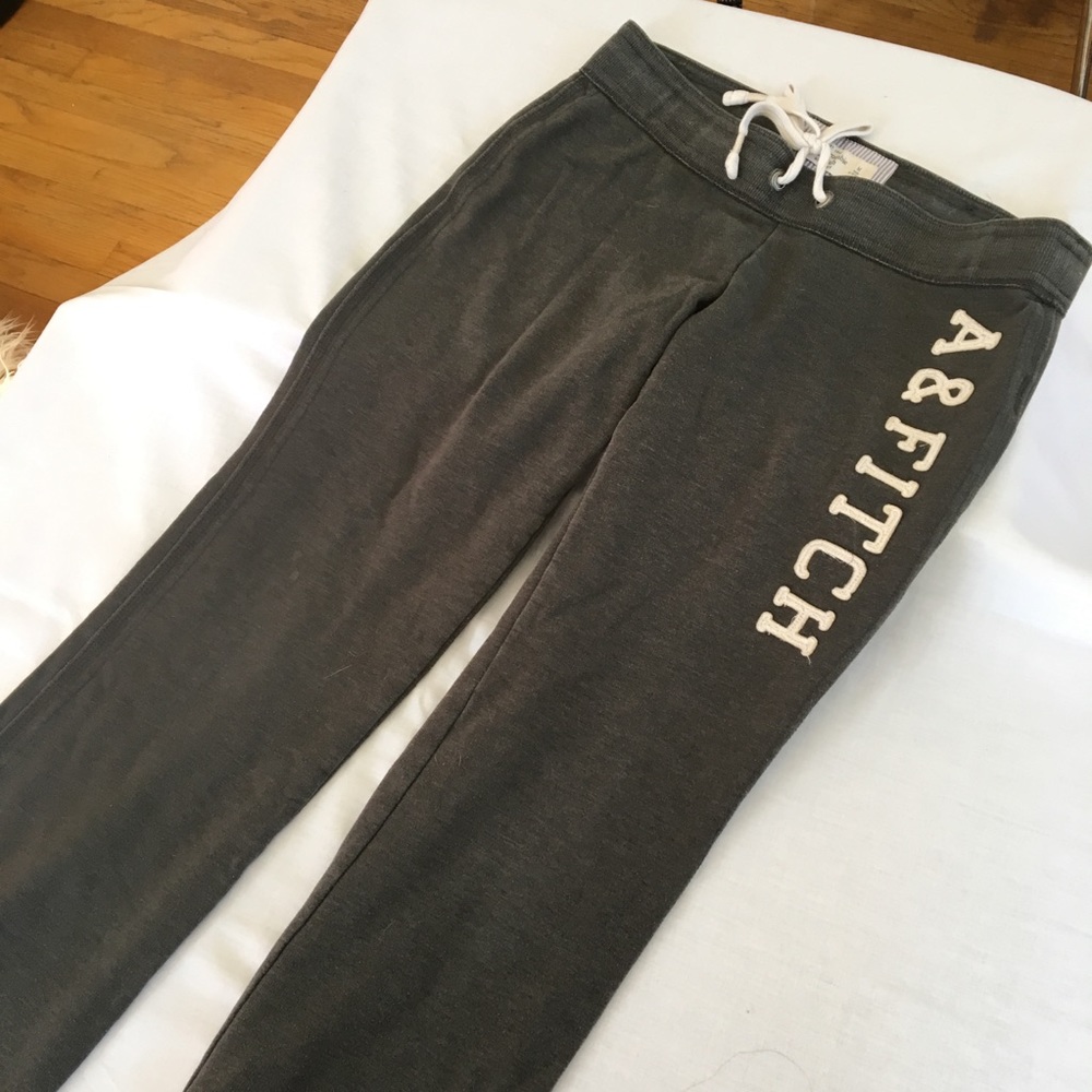 Classic Abercrombie and Fitch Pants